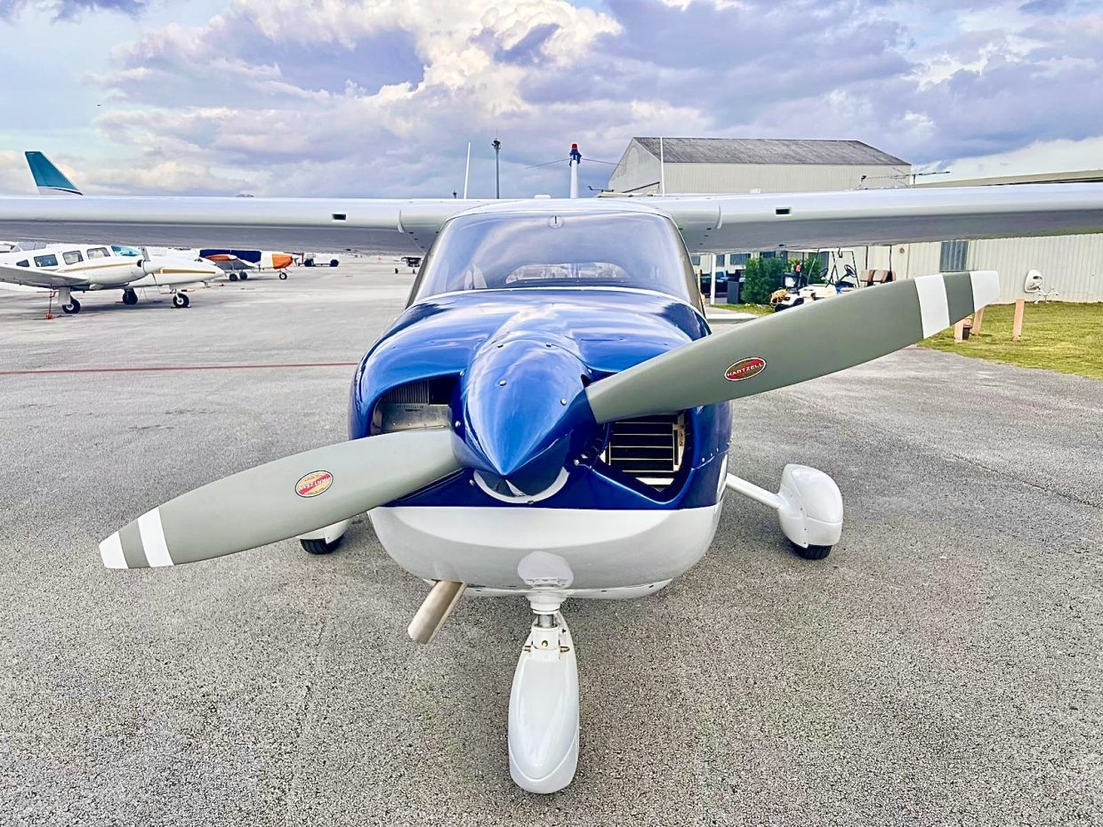 New airplane for tours in Miami